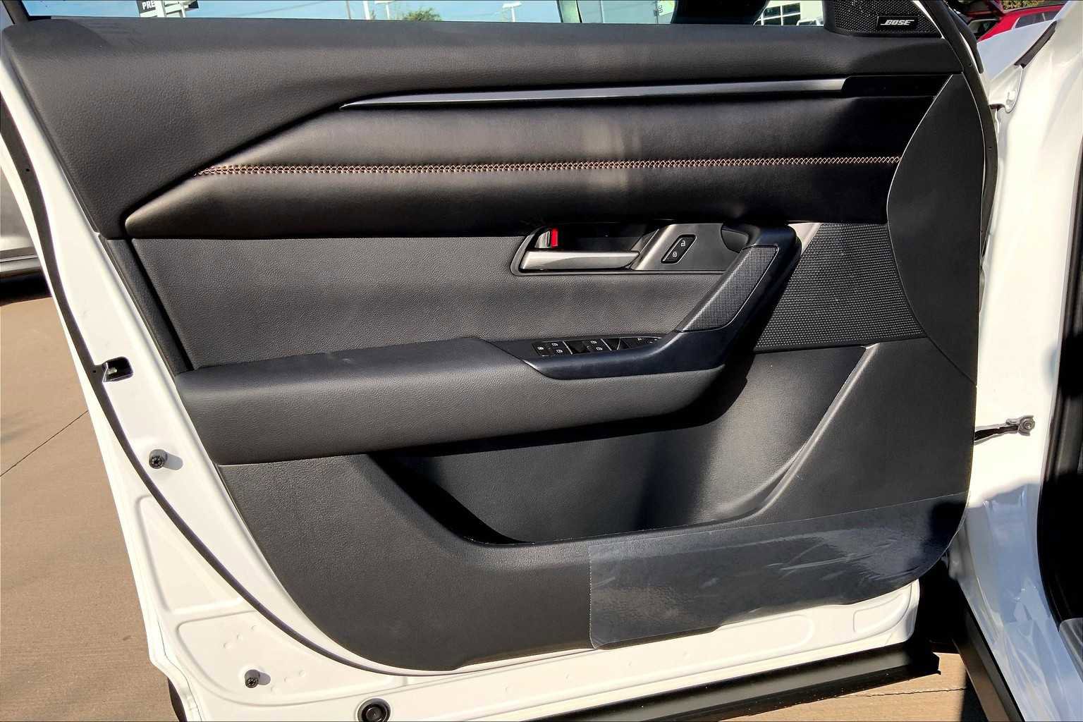 New 2026 MAZDA CX-50 AWD 2.5 Hybrid w/ Cargo Package image 10