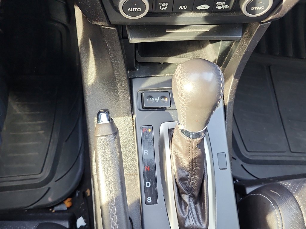 Used 2017 Acura ILX w/ Premium & A-SPEC Package image 24