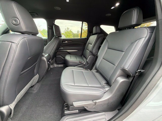 New 2027 Chevrolet Traverse LT AWD/4WD image 23