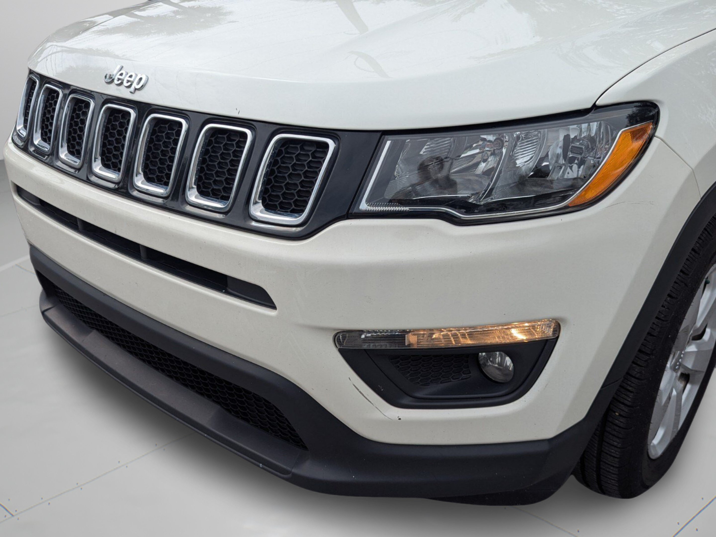 Used 2021 Jeep Compass Latitude w/ Sun and Sound Group FWD image 48