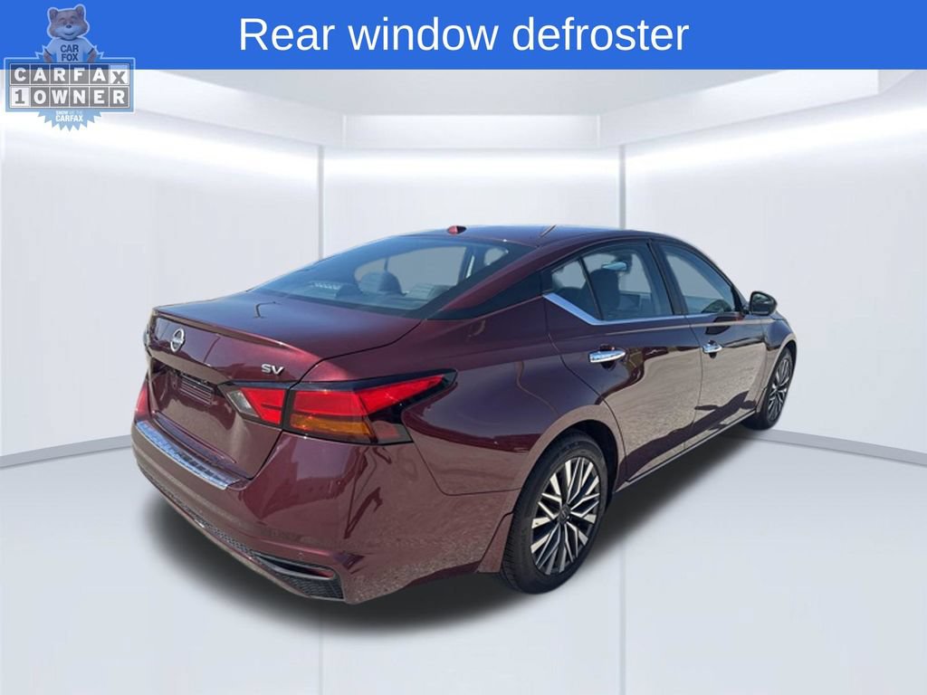 Used 2023 Nissan Altima 2.5 SV FWD image 3