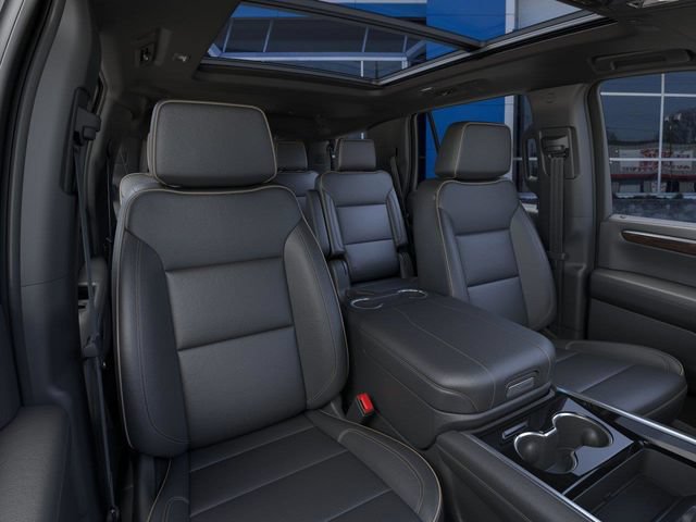 New 2026 Chevrolet Tahoe Premier w/ Sun And Tow Package AWD/4WD image 16