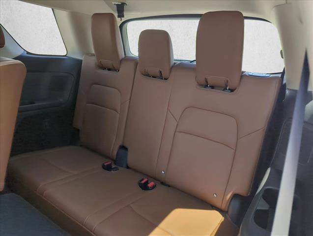 New 2026 Nissan Pathfinder Platinum w/ Cargo Package AWD/4WD image 19