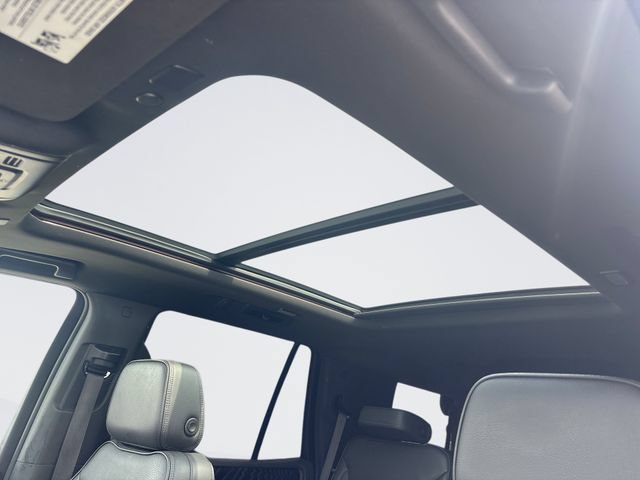 Used 2022 GMC Yukon Denali RWD image 22