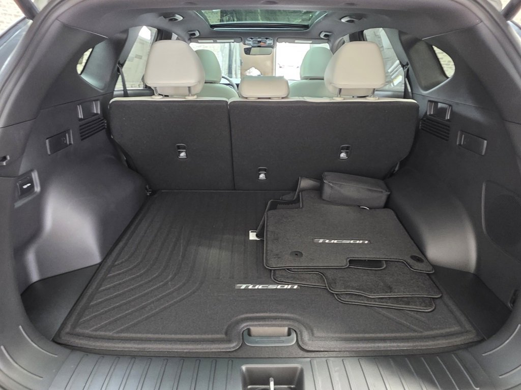 New 2026 Hyundai Tucson Limited w/ Tow & Go Package image 12