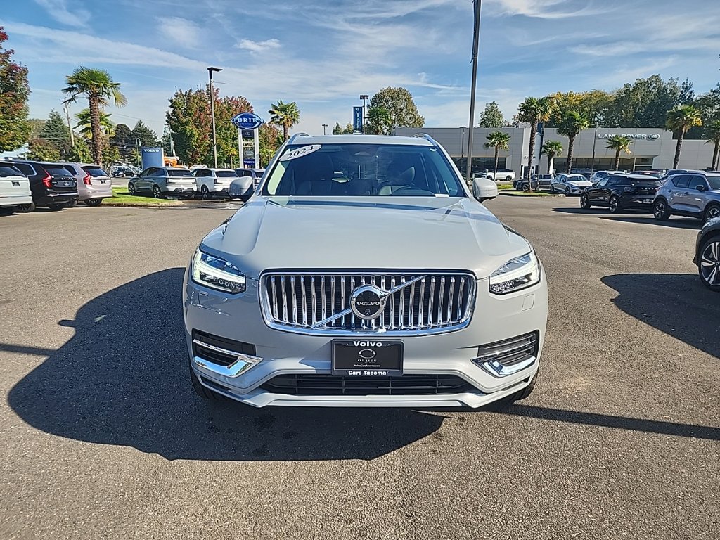 Certified 2024 Volvo XC90 T8 Plus w/ Protection Package Premier AWD/4WD image 7