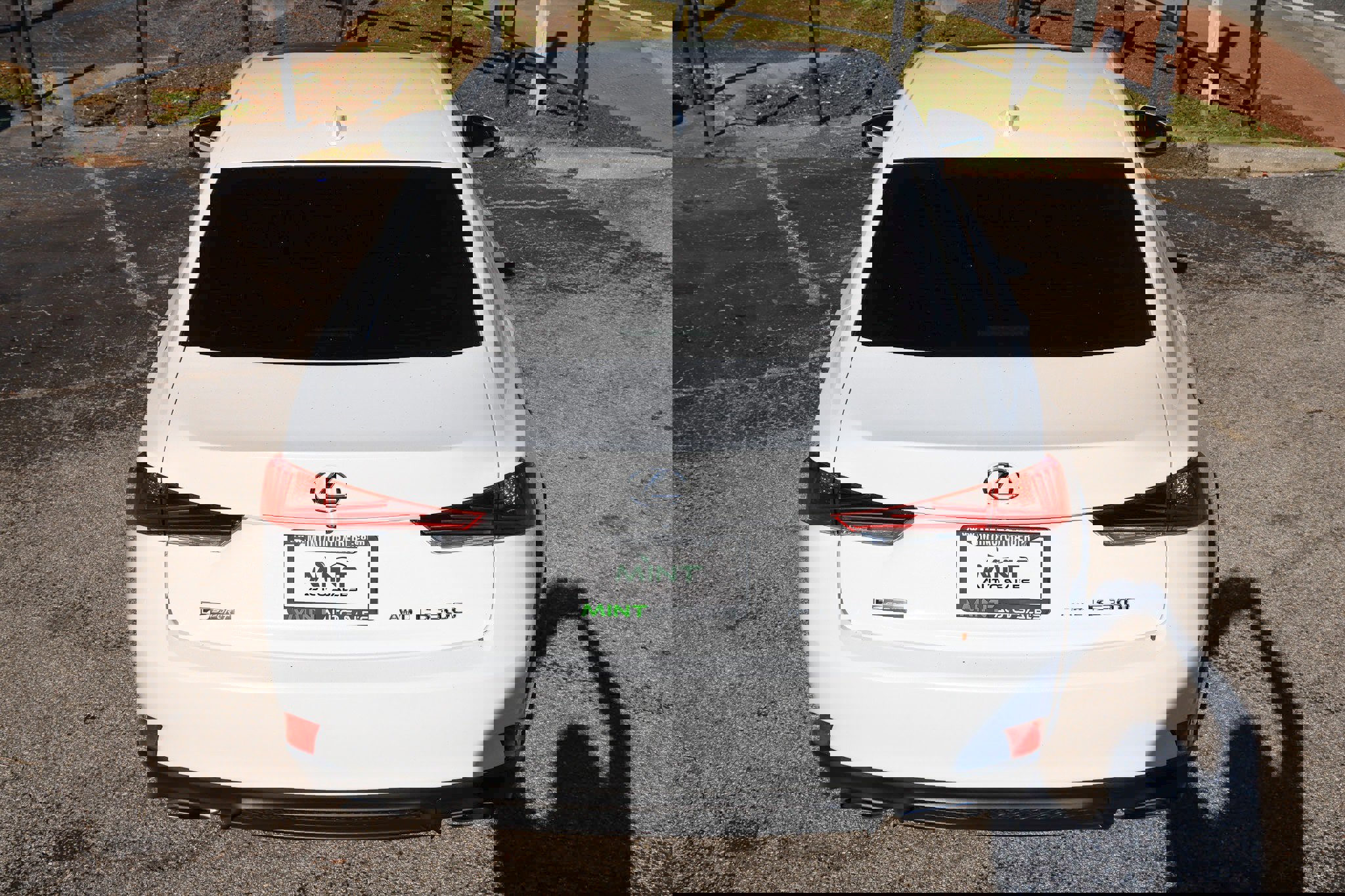 Used 2019 Lexus IS 300 AWD image 14