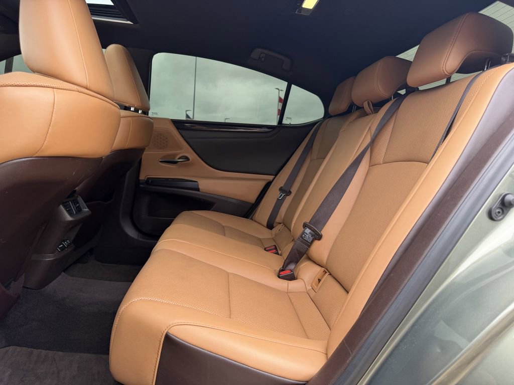 Used 2021 Lexus ES 350 w/ Premium Package FWD image 28