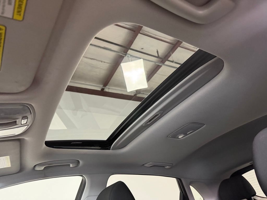 Certified 2021 Hyundai Kona SEL Plus FWD image 24