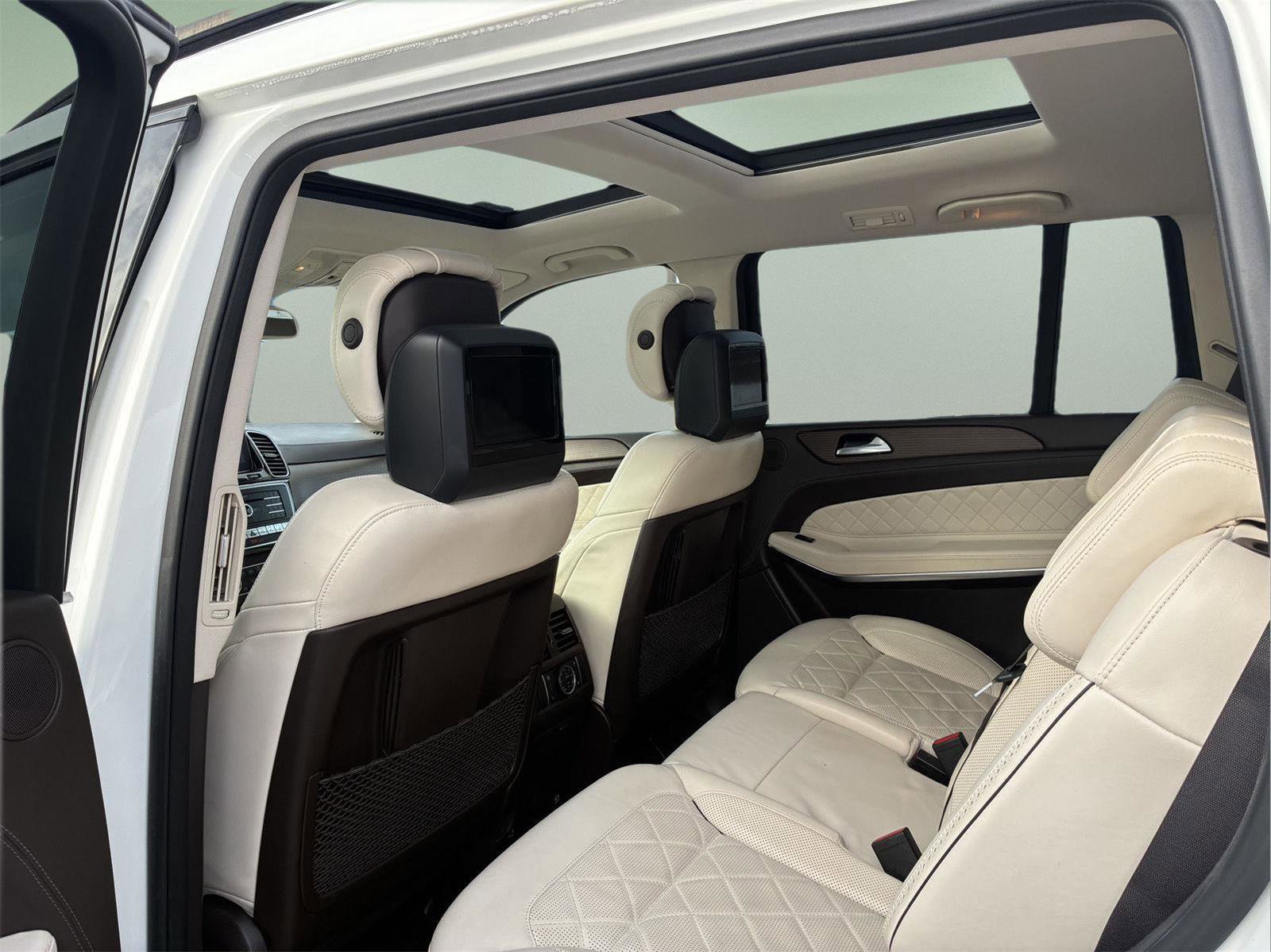 Used 2019 Mercedes-Benz GLS 550 GLS 550 image 33