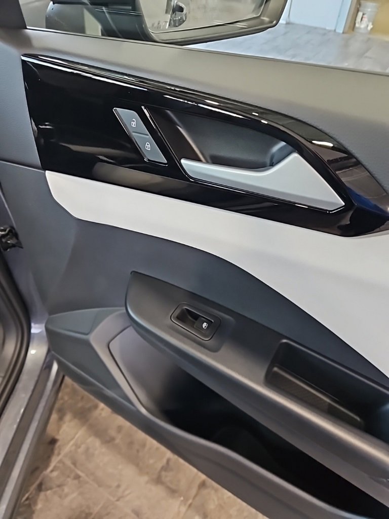 New 2026 Volkswagen Taos S image 12