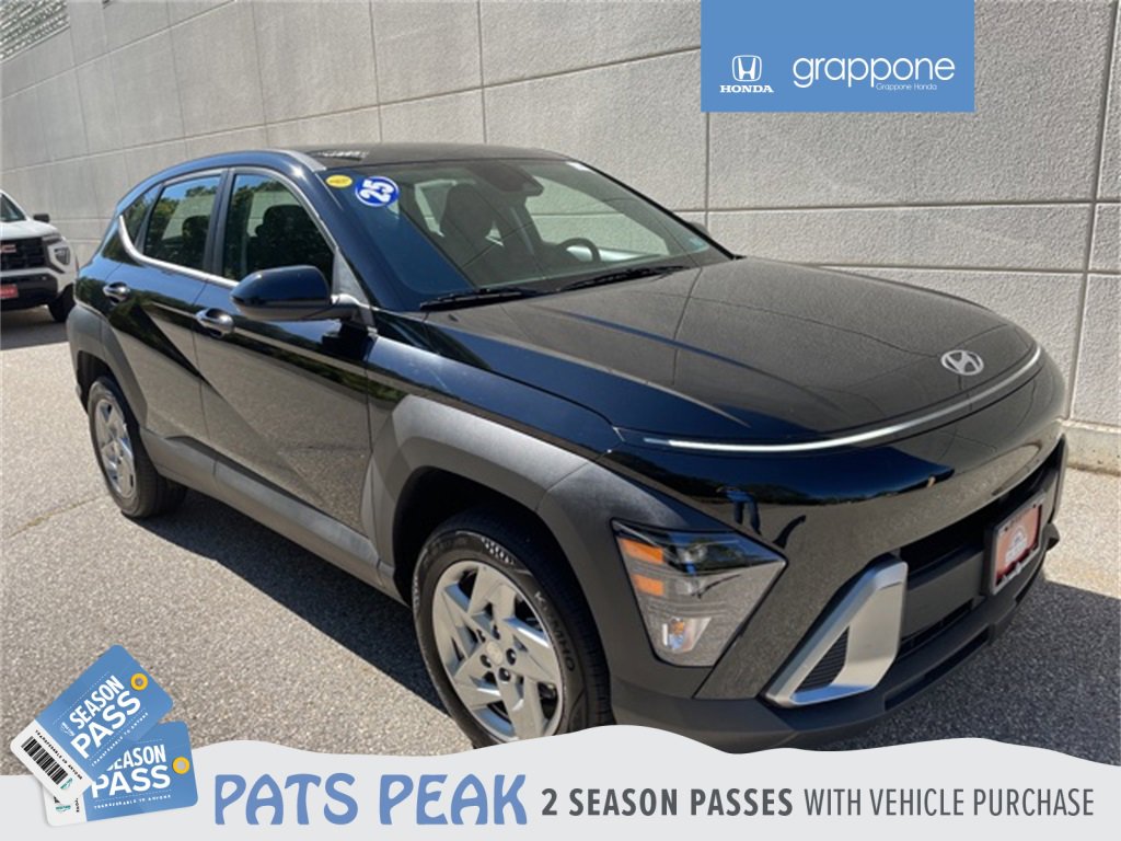Used 2025 Hyundai Kona SE