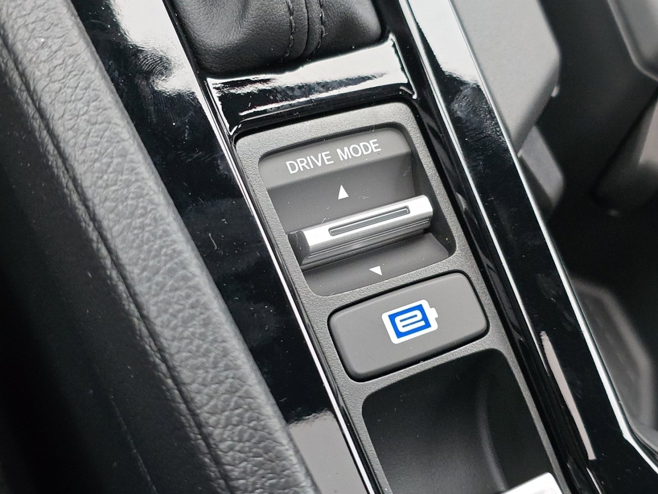 New 2025 Honda Accord Sport image 8