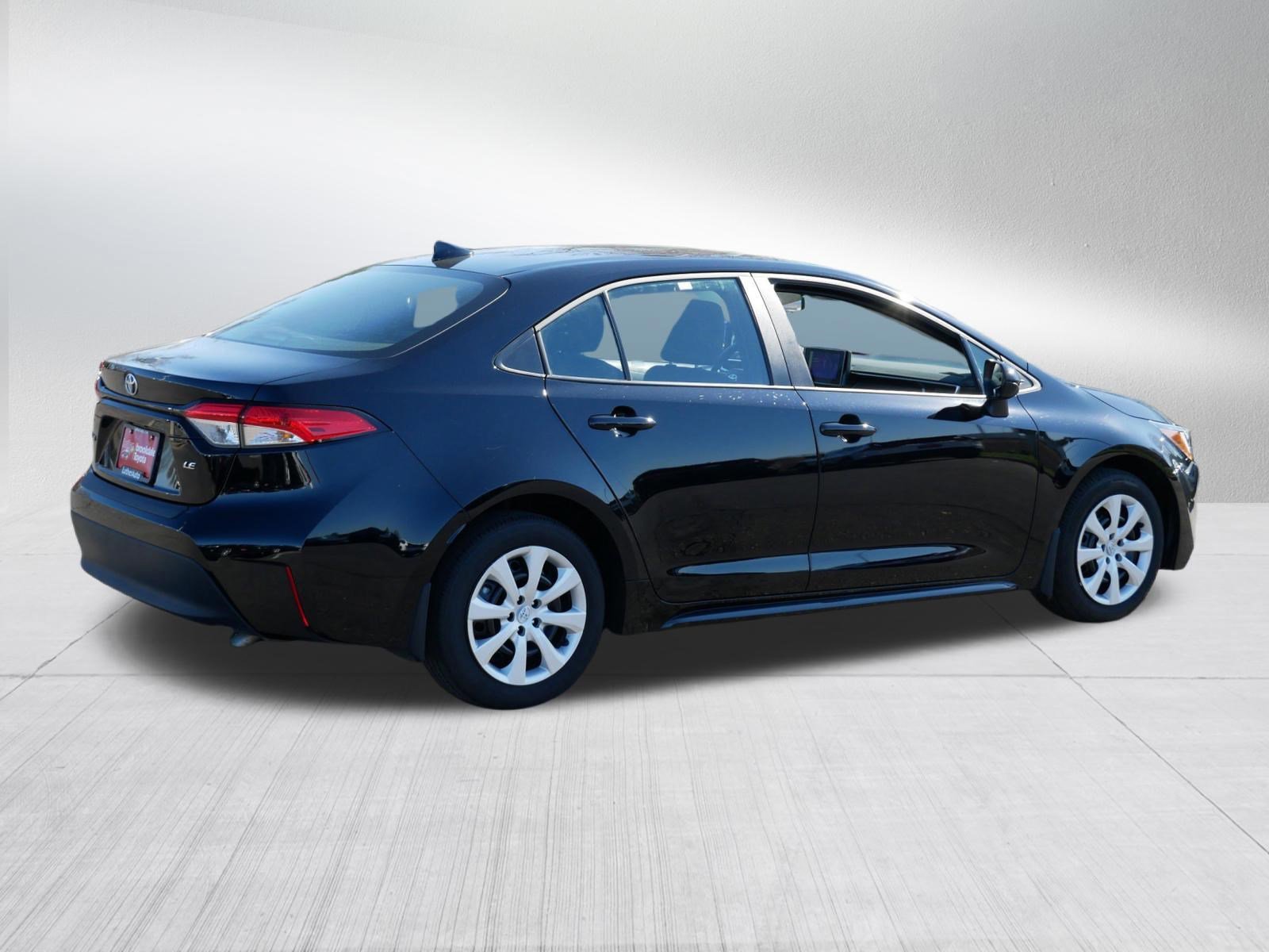 Certified 2023 Toyota Corolla LE FWD image 7