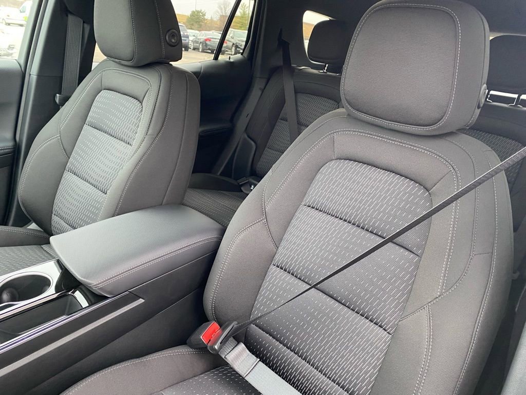 New 2026 Chevrolet Equinox LT w/ Midnight Edition image 10