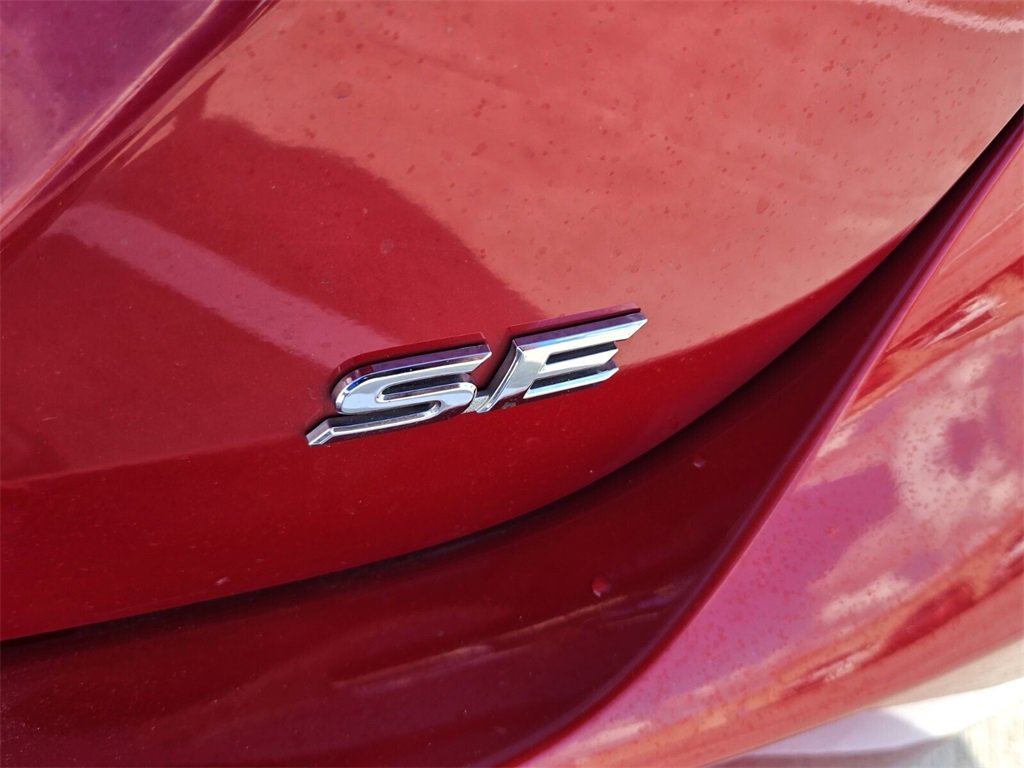 Used 2021 Toyota Camry SE image 15