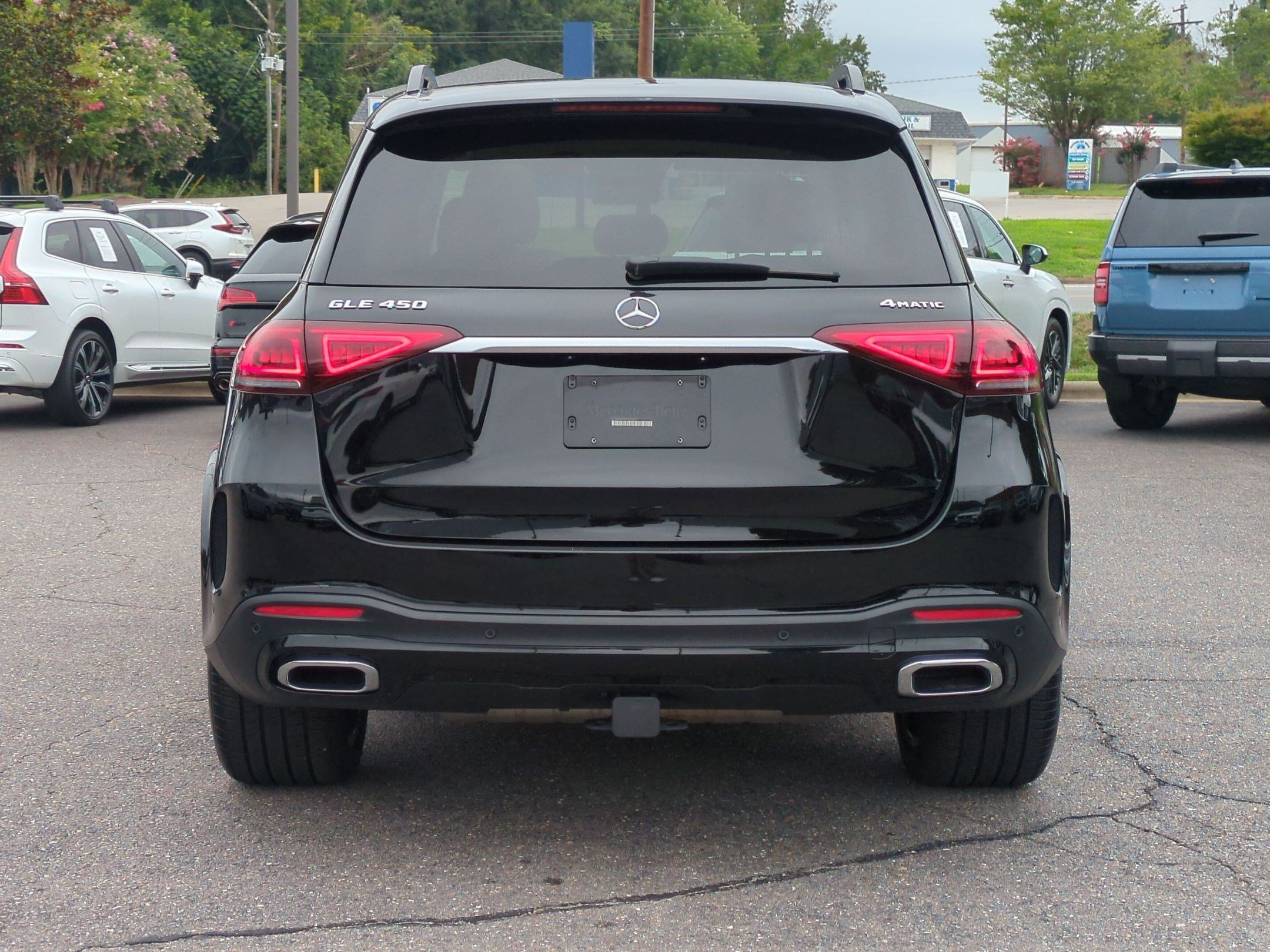 Used 2023 Mercedes-Benz GLE 450 4MATIC image 4