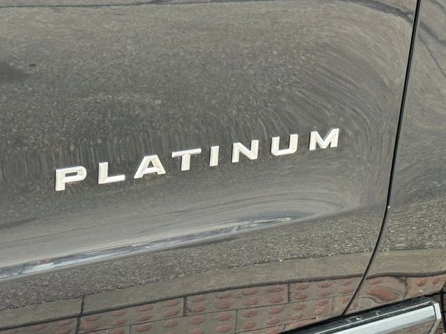 Used 2025 Ford Expedition Max Platinum image 8