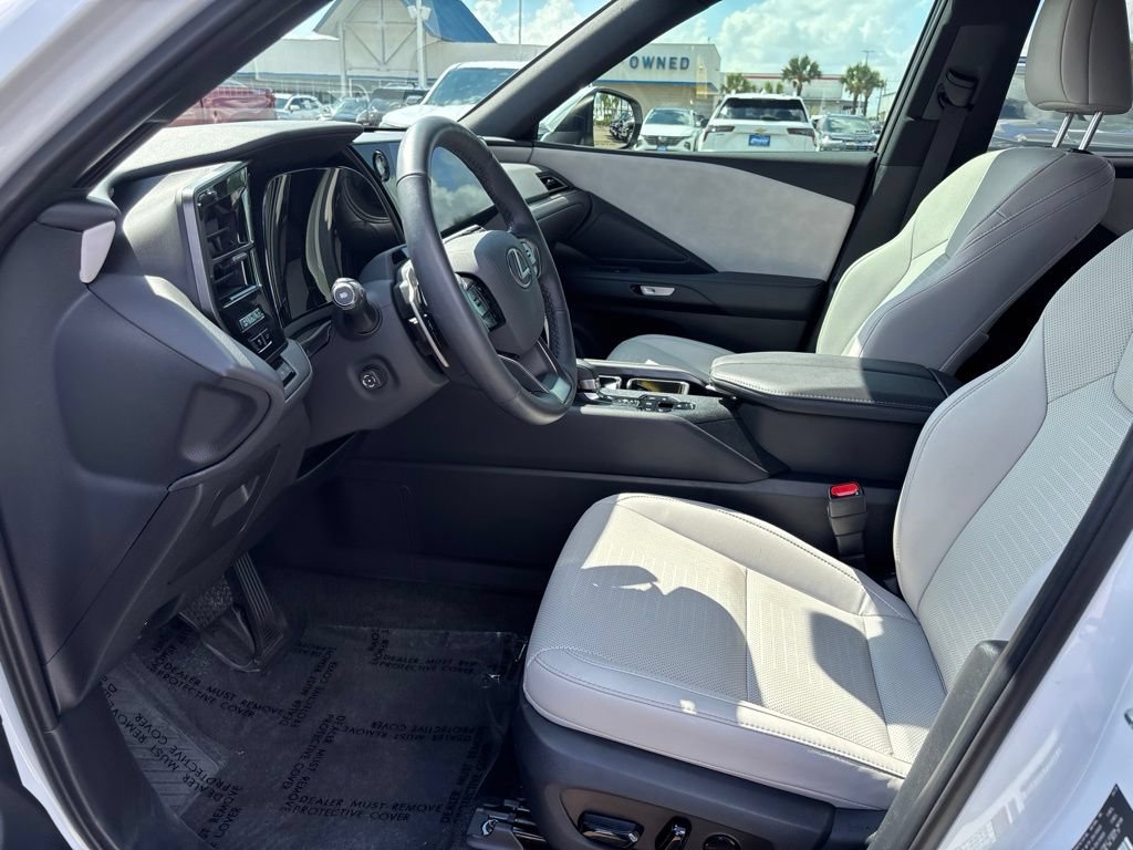 Used 2026 Lexus TX 350 AWD w/ Technology Package image 18