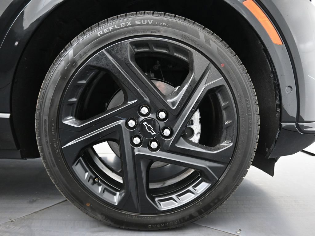 Used 2024 Chevrolet Equinox EV RS image 11
