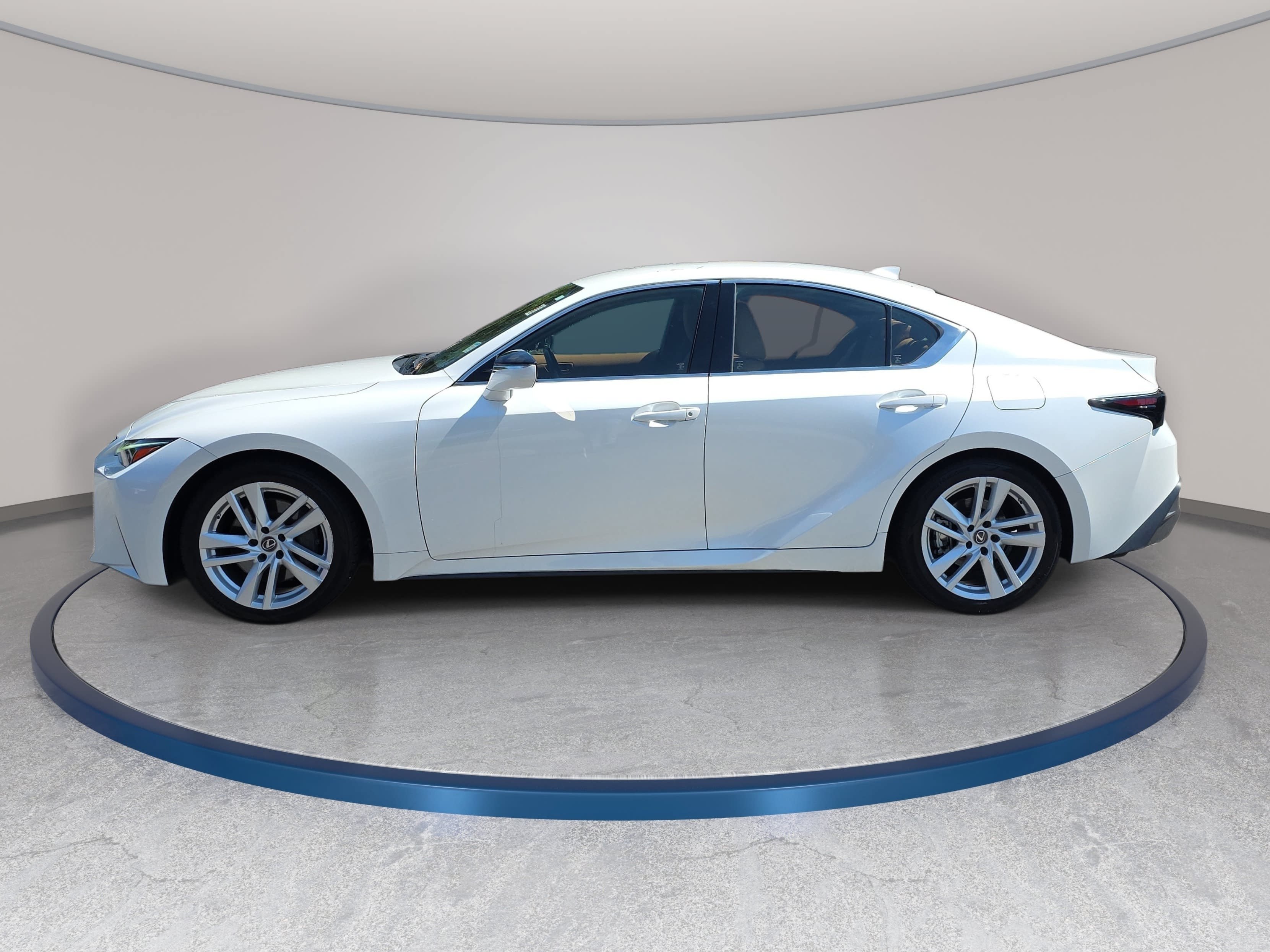 Used 2021 Lexus IS 300 w/ Accessory Package RWD image 8