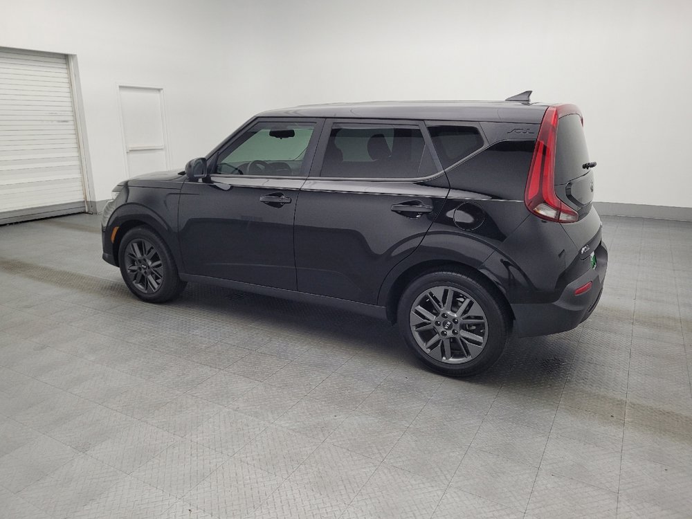 Used 2020 Kia Soul EX image 3