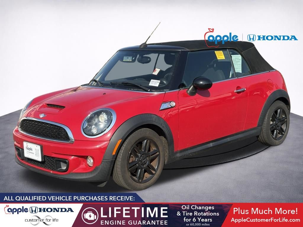 Used 2014 MINI Cooper S FWD image 3
