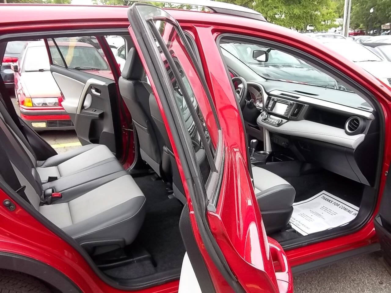 Used 2014 Toyota RAV4 Limited AWD/4WD image 9