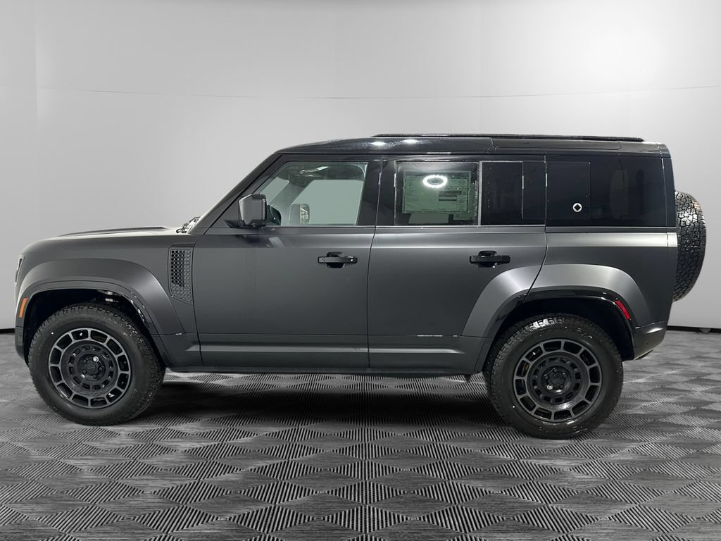New 2026 Land Rover Defender 110 OCTA AWD/4WD image 2