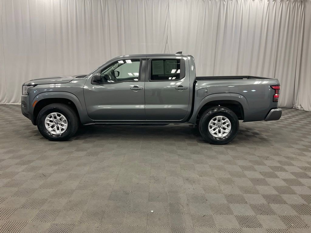 Used 2024 Nissan Frontier SV AWD/4WD image 12