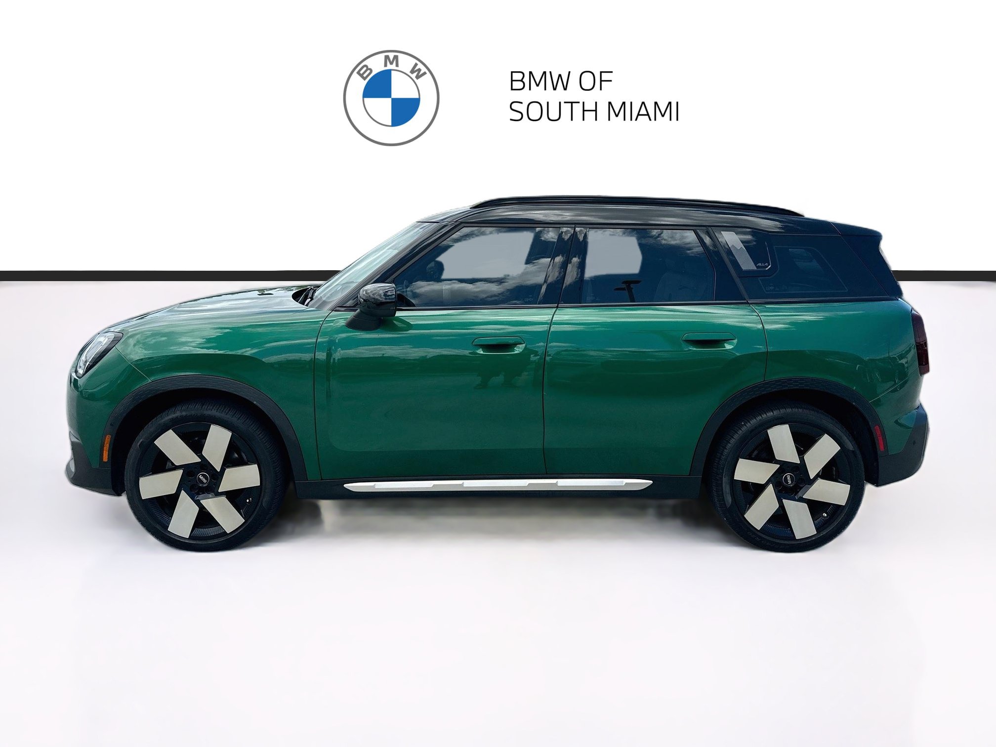 Certified 2025 MINI Cooper Countryman S AWD/4WD image 4