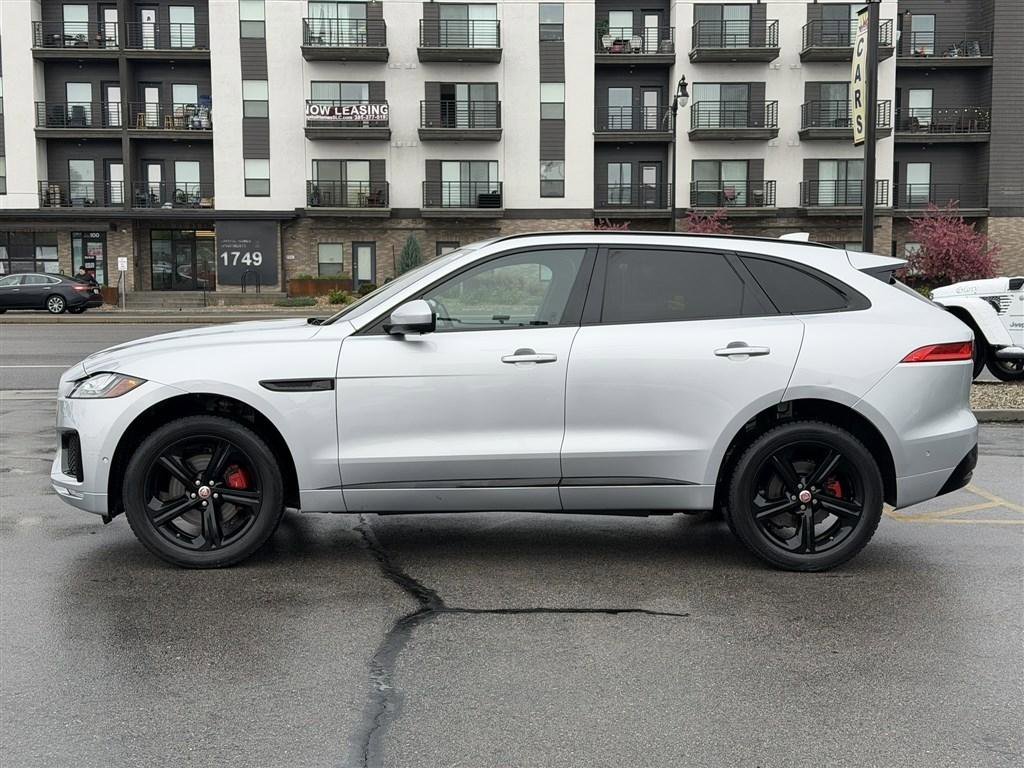 Used 2017 Jaguar F-PACE S AWD/4WD image 4