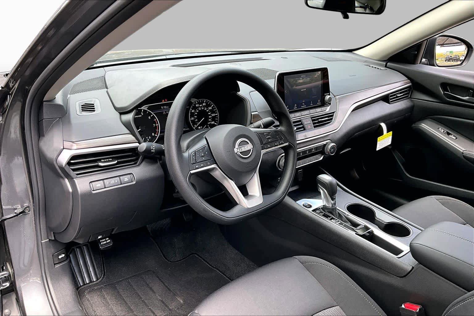 New 2026 Nissan Altima 2.5 SV FWD image 8
