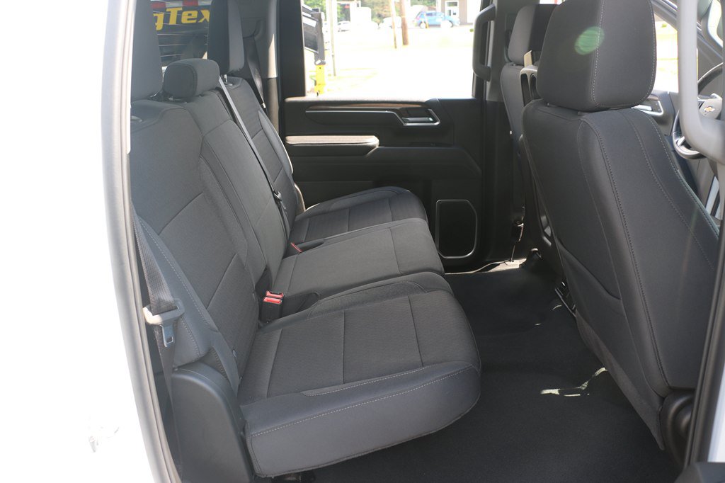 Used 2025 Chevrolet Silverado 2500 LT w/ Convenience Package AWD/4WD image 25