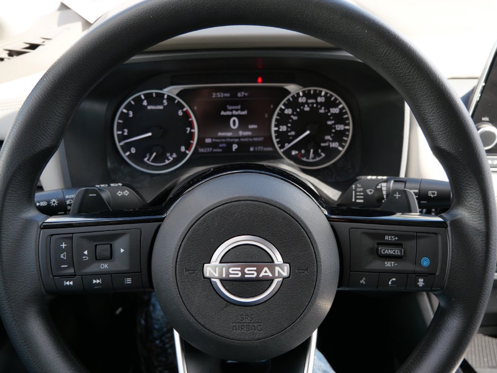 Used 2022 Nissan Rogue SV AWD/4WD image 25