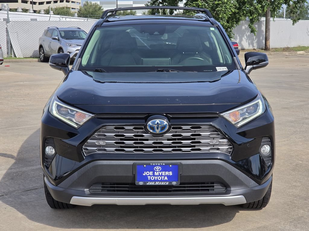 Used 2019 Toyota RAV4 Limited w/ Limited Grade Weather Package AWD/4WD image 3