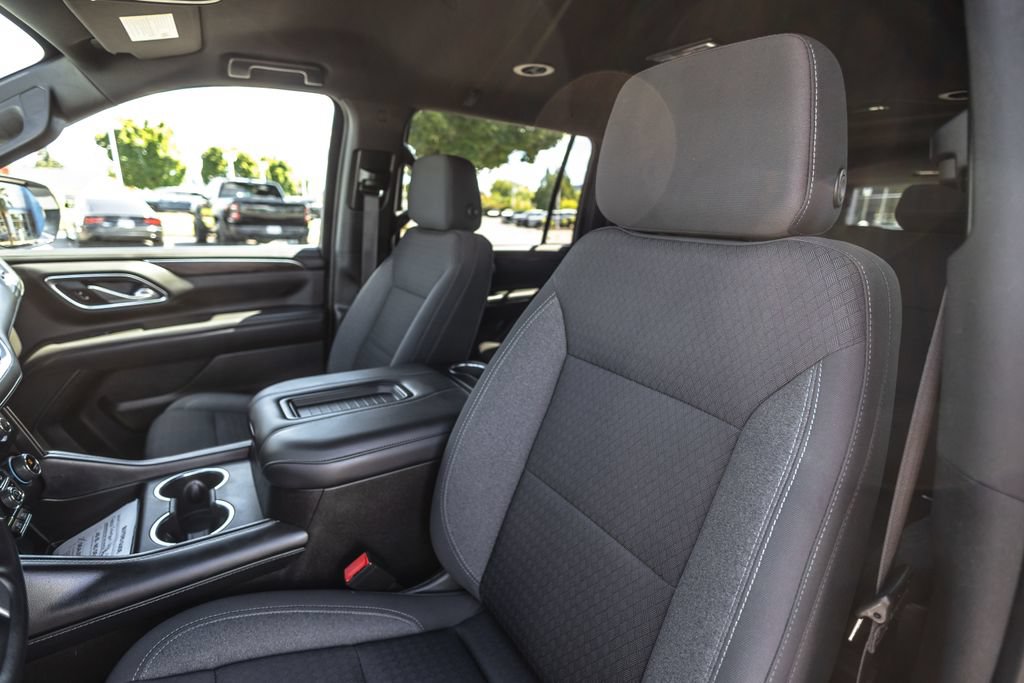 Used 2022 Chevrolet Suburban LS AWD/4WD image 20