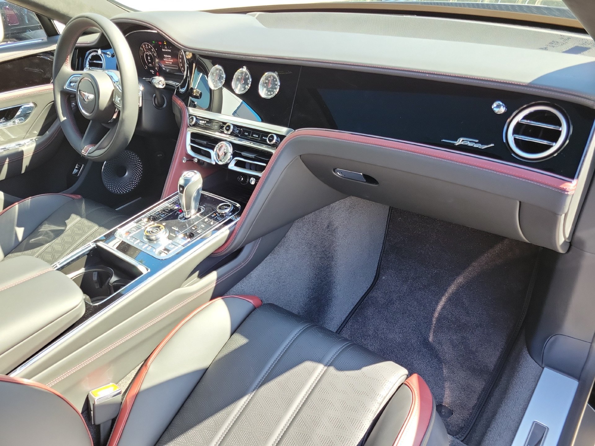 New 2027 Bentley Flying Spur Speed AWD/4WD image 3