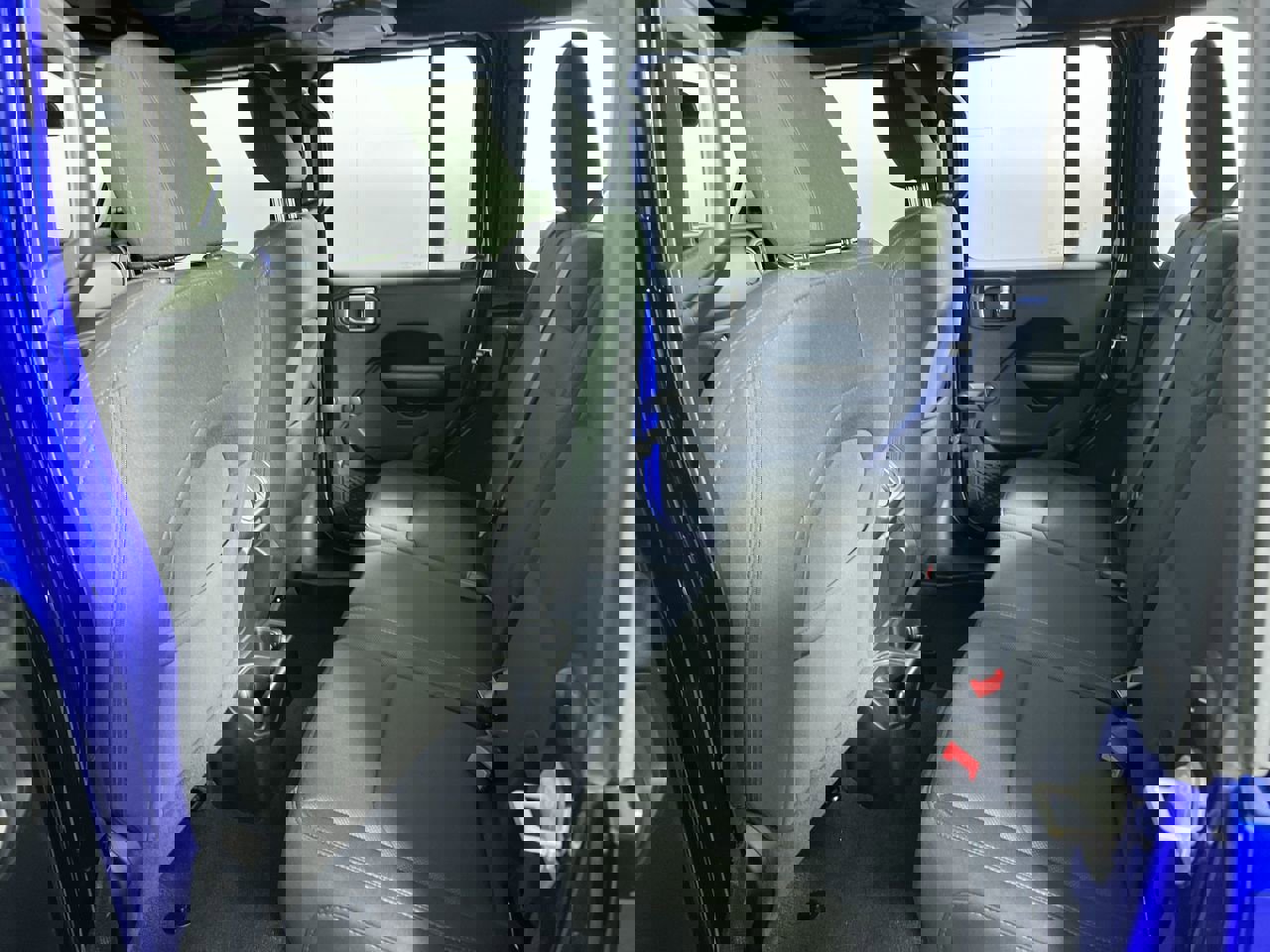 Used 2018 Jeep Wrangler Unlimited Sport image 27