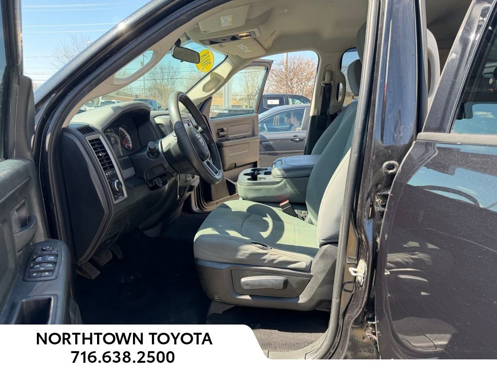 Used 2018 RAM 1500 Express w/ Express Value Package image 11