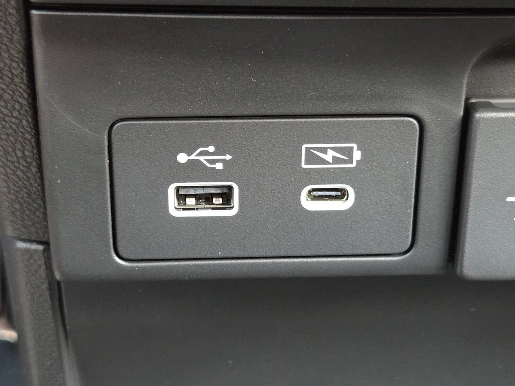 New 2026 Honda Odyssey Elite image 9