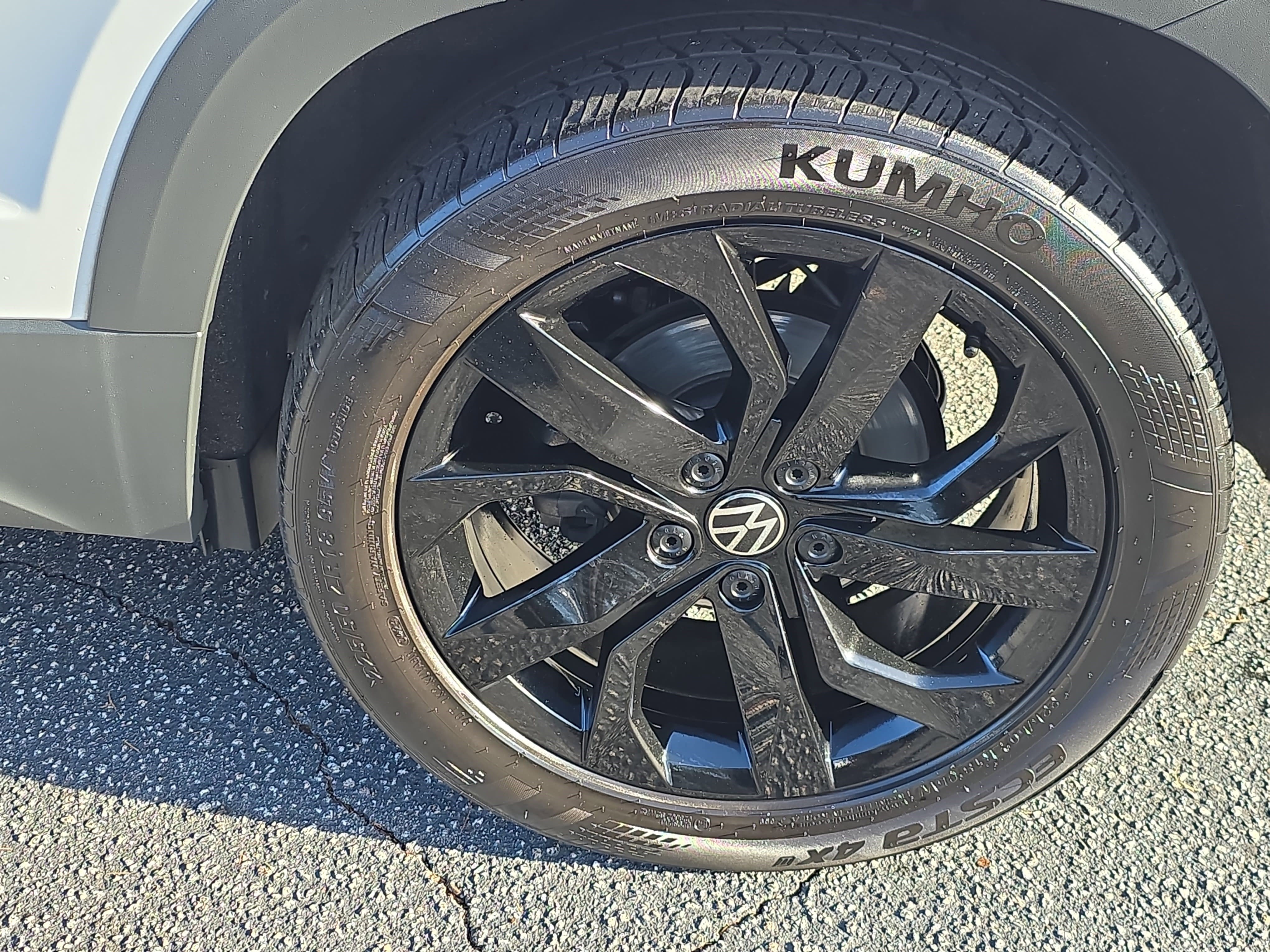 Used 2022 Volkswagen Taos SE image 31