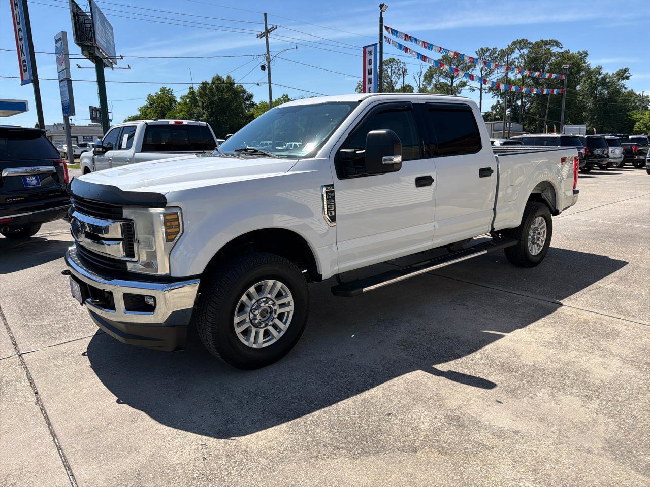 Used 2019 Ford F250 XLT w/ XLT Value Package AWD/4WD image 2