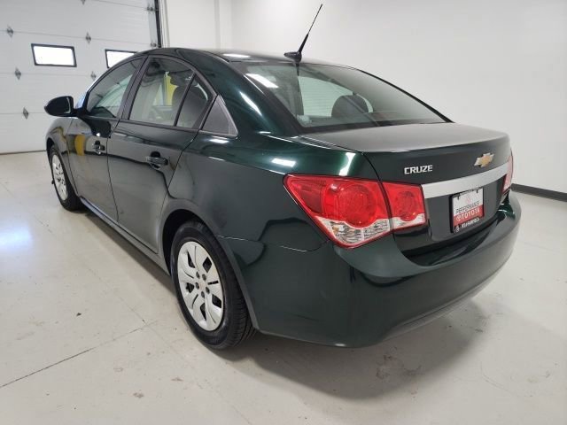 Used 2014 Chevrolet Cruze LS FWD image 6