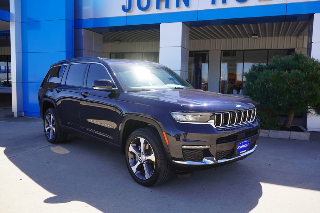 Used 2024 Jeep Grand Cherokee L Limited AWD/4WD image 2