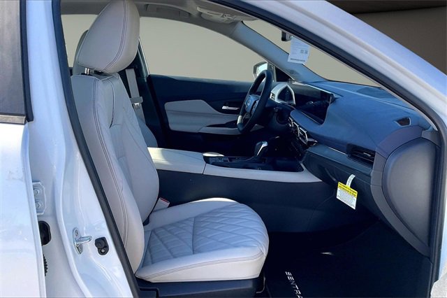 New 2026 Nissan Sentra SL w/ Floor Mat Package image 10