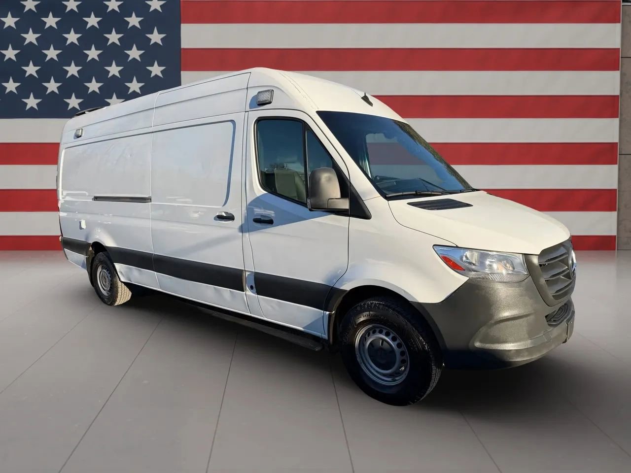 Used 2020 Mercedes-Benz Sprinter 2500 w/ Driver Convenience Package image 7