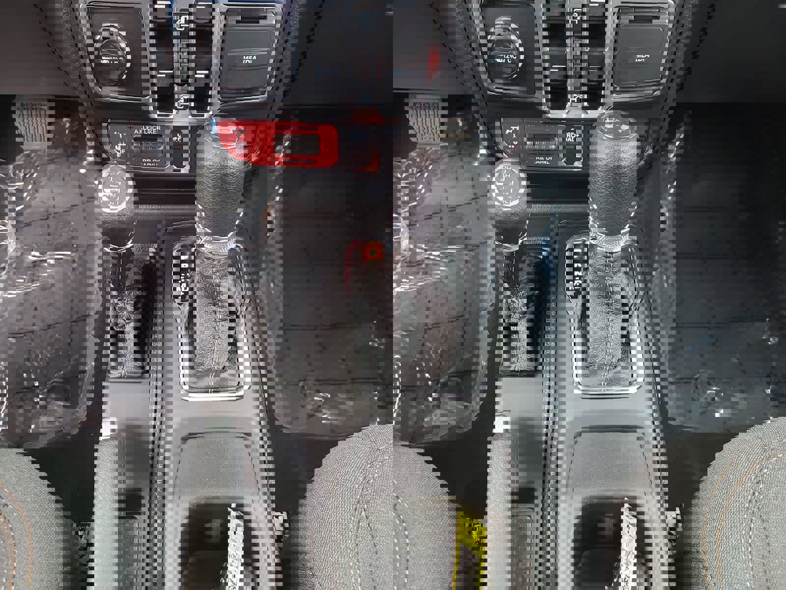 New 2026 Jeep Wrangler Unlimited Sport image 25