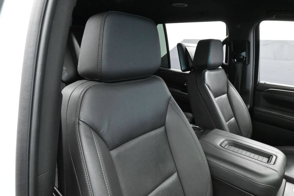 Used 2023 Chevrolet Tahoe Z71 w/ Z71 Off-Road Package AWD/4WD image 51