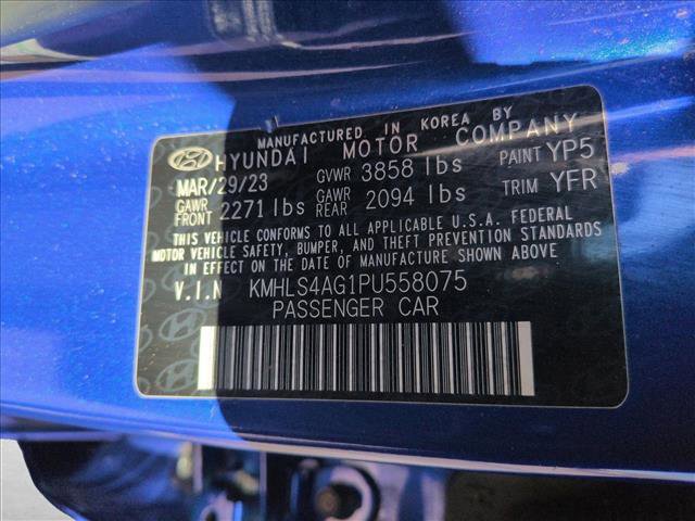 Used 2023 Hyundai Elantra SEL w/ Convenience Package FWD image 24